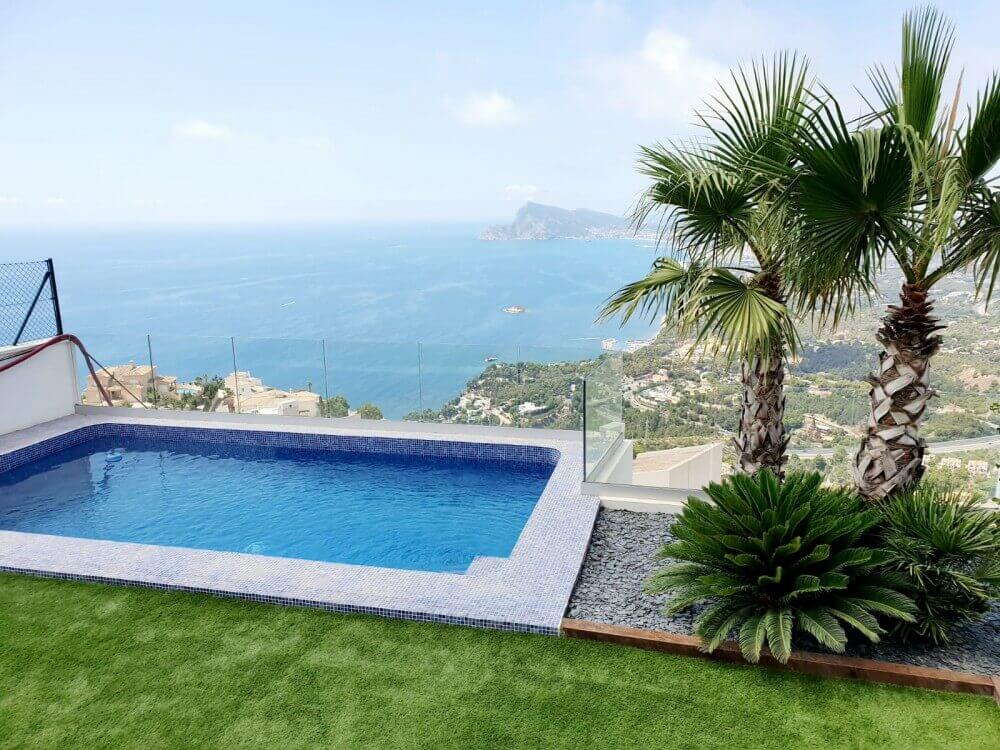 piscine privée à la résidence Altea Hills